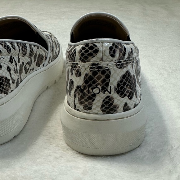 Vionic Dinora Leopard Brow Snake Print Leather Slip-On  Flats with Textured Sole - Picture 9 of 16